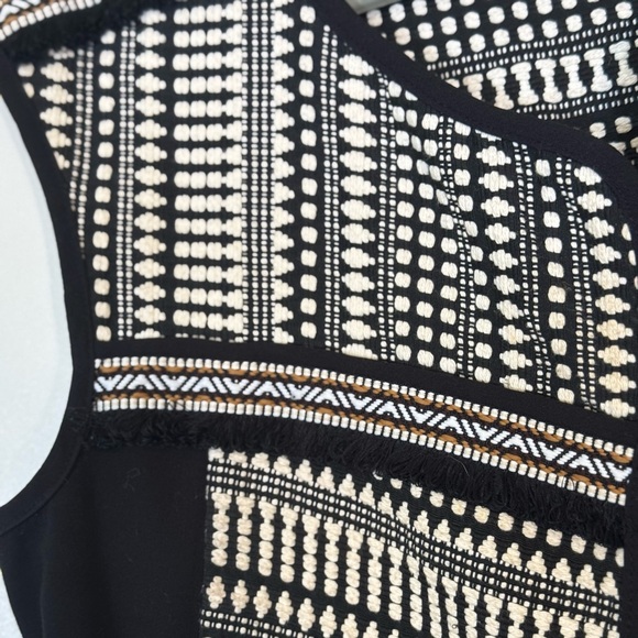 H&M Boho Tapestry Black White Patterned Fringe Vest | Size 8 - Picture 4 of 12